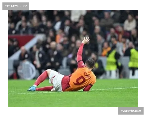 加拉塔萨雷3-2险胜萨姆松体育，奥斯梅恩梅开二度立下头功